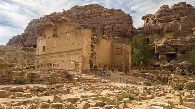 58 - Jordania - Petra - templo El Qasr El-bint